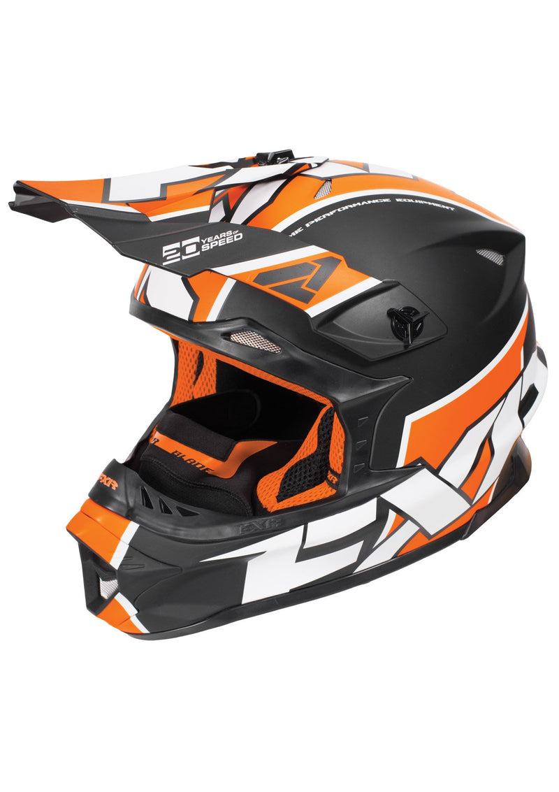 Blade Clutch Helmet 17